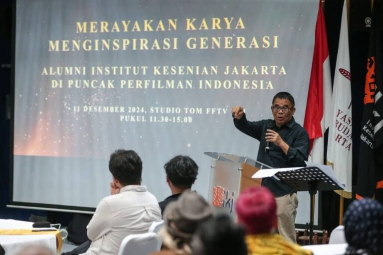 PEMBERIAN APRESIASI DAN PENGHARGAAN INSTITUT KESENIAN JAKARTA BERSAMA YAYASAN SENI BUDAYA JAKARTA