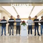 HUAWEI EXPERIENCE STORE KASIH KESERUAN LEBIH DALAM BERBURU GADGET CANGGIH TERKINI DI LOTTE MALL JAKARTA