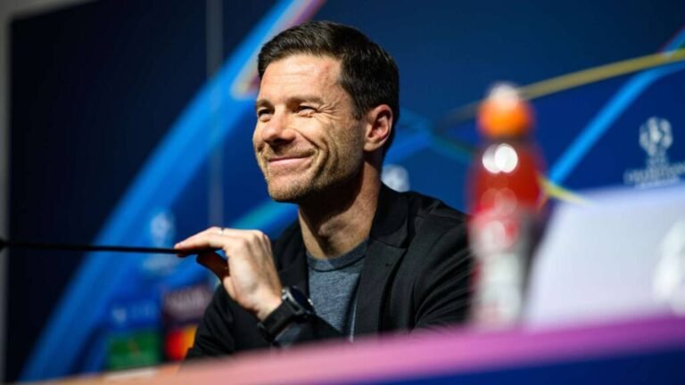 LOS BLANCOS BERHARAP ALONSO PIMPIN REAL MADRID DI PIALA DUNIA ANTARKLUB 2025