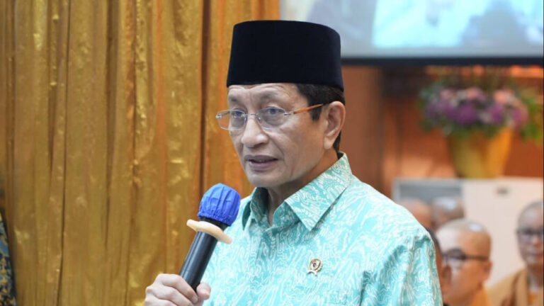 MENAG: WAISAK MOMENTUM PERKUAT HARMONI DAN TOLERANSI