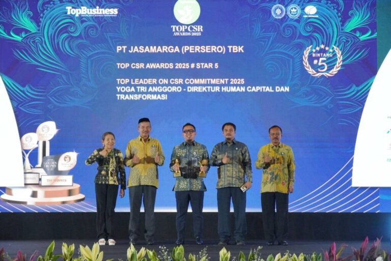 RAIH PENGHARGAAN TOP CSR AWARDS 2025, MOMENTUM JASA MARGA DORONG KUALITAS PROGRAM CSR