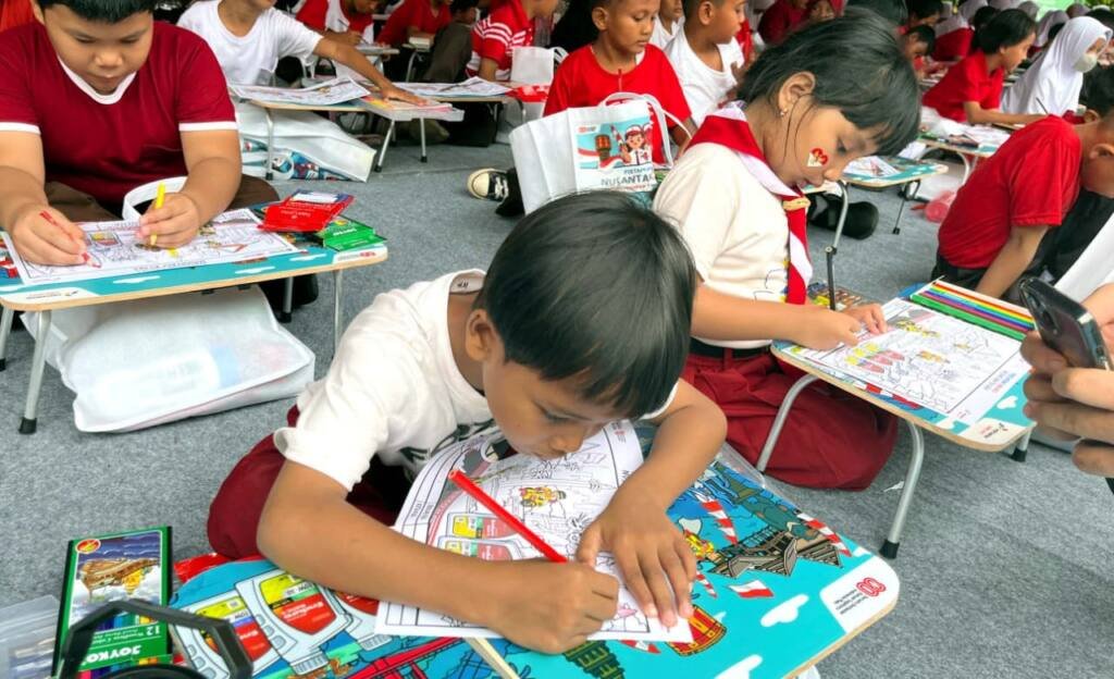 PERTAMINA ENDURO AJAK SISWA SD PEMENANG LOMBA MEWARNAI NONTON MOTOGP MANDALIKA