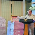 PRESIDEN TEGASKAN KOMITMEN PEMERINTAH GUNAKAN HASIL PENEGAKAN HUKUM UNTUK KEPENTINGAN RAKYAT