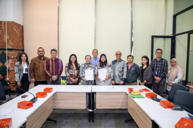 DUKUNG PEMBANGUNAN BERKELANJUTAN, ASURANSI SINAR MAS JALIN KERJA SAMA DENGAN BASE TERKAIT ESI DI INDONESIA