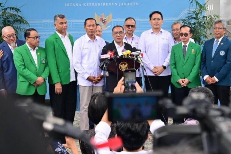 PERGURUAN TINGGI DIDORONG PERKUAT RISET DAN INOVASI DUKUNG INDUSTRI NASIONAL