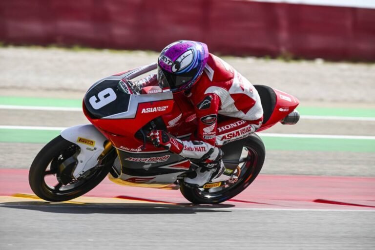 TAMPIL IMPRESIF DI SESI LATIHAN, VEDA EGA LOLOS KUALIFIKASI 2 MOTO3 THAILAND