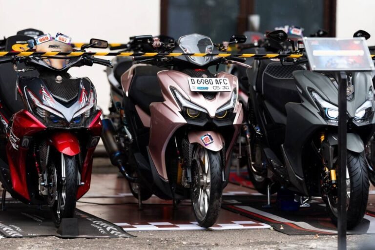 GATHERING TEAM AEROX MERIAH DI BANDUNG DAN SURABAYA