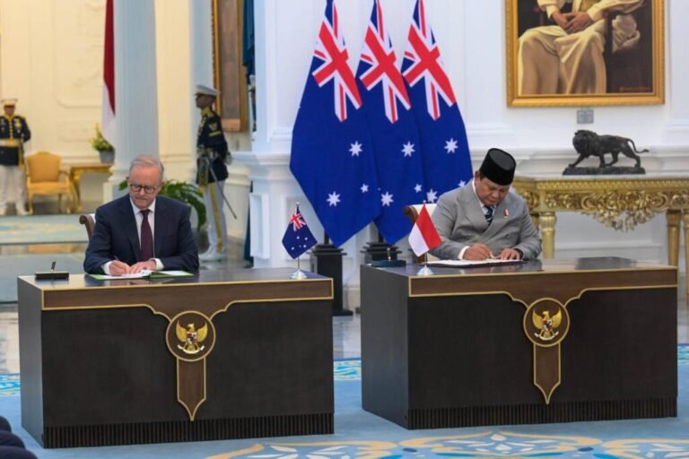 INDONESIA-AUSTRALIA TANDATANGANI TRAKTAT KEAMANAN BERSAMA