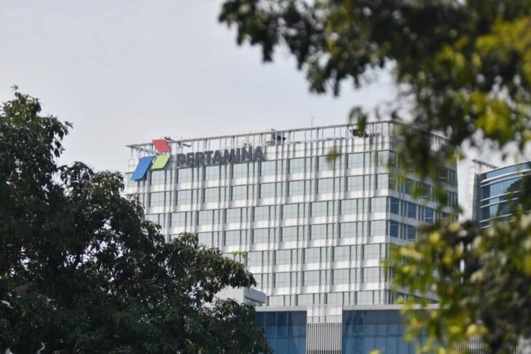 PERTAMINA MERGER TIGA ANAK USAHA SEKTOR HILIR