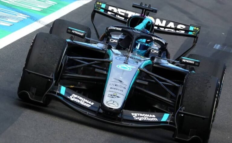 RUSSELL-KIMI FINIS SATU-DUA DI MELBOURNE, MERCEDES RAUP POIN MAKSIMALDI GP AUSTRALIA