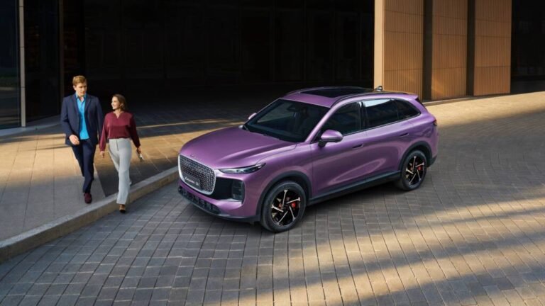 LEPAS L8, HADIRKAN STANDAR BARU MOBILITAS PREMIUM DI PERKOTAAN