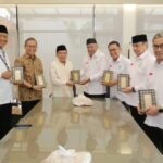 TINGKATKAN LITERASI KEIMANAN UMAT, SINAR MAS WAKAFKAN 2.000 AL-QUR’AN