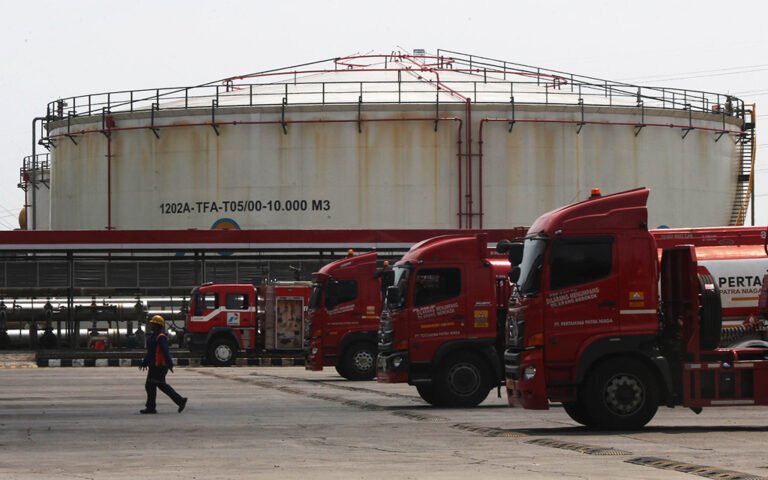 PERTAMINA JAGA PASOKAN, HIMBAU MASYARAKAT BIJAK PAKAI ENERGI