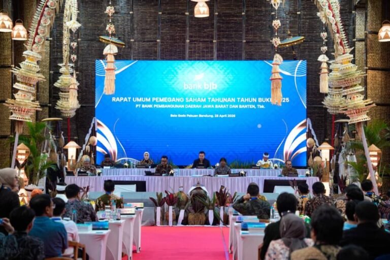 RUPST BJB SETUJUI PEMBAGIAN DIVIDEN SEBESAR RP900 MILIAR