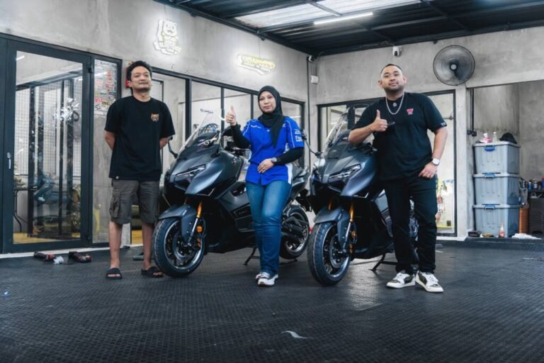 RAJA SKUTIK YAMAHA TMAX SIAP MENGASPAL DI JALANAN TANAH AIR