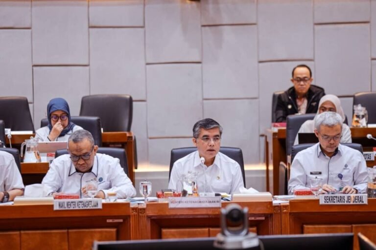 KEMENAKER USUL PENAMBAHAN 150 RIBU KUOTA PESERTA MAGANG NASIONAL