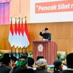 PENCAK SILAT CERMINAN JATI DIRI DAN KARAKTER BANGSA INDONESIA