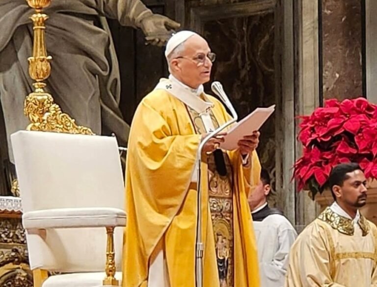 PAUS LEO XIV TEGASKAN TIDAK TAKUT TERHADAP PEMERINTAHAN TRUMP