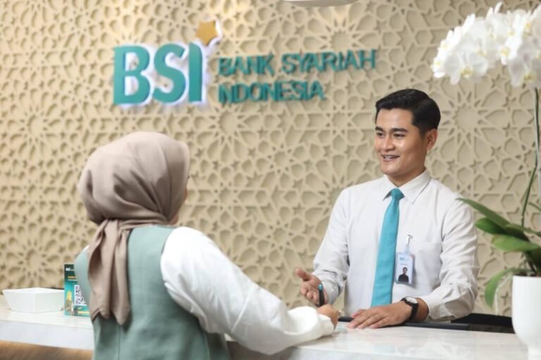 KOMITMEN TERAPKAN PRINSIP ESG, BSI RAIH PENGHARGAAN THE BEST CORPORATE EMISSION REDUCTION TRANSPARENCY