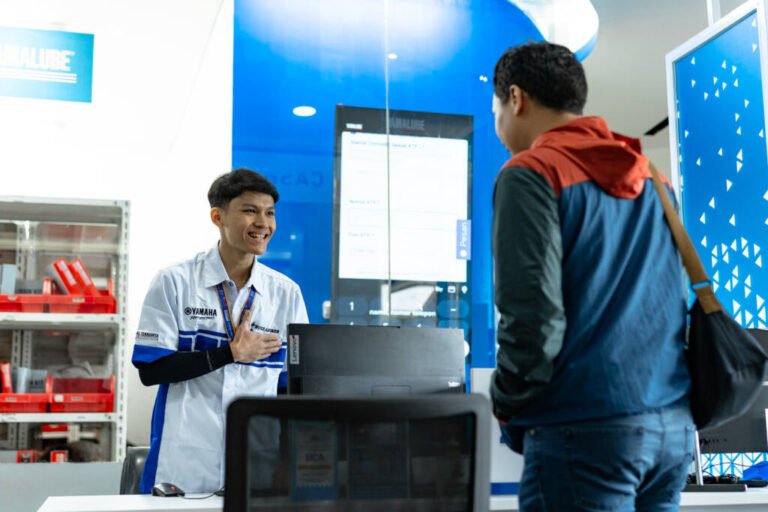 SUKA TOURING? PASTIKAN KESIAPAN SEPEDA MOTOR DI BENGKEL RESMI YAMAHA
