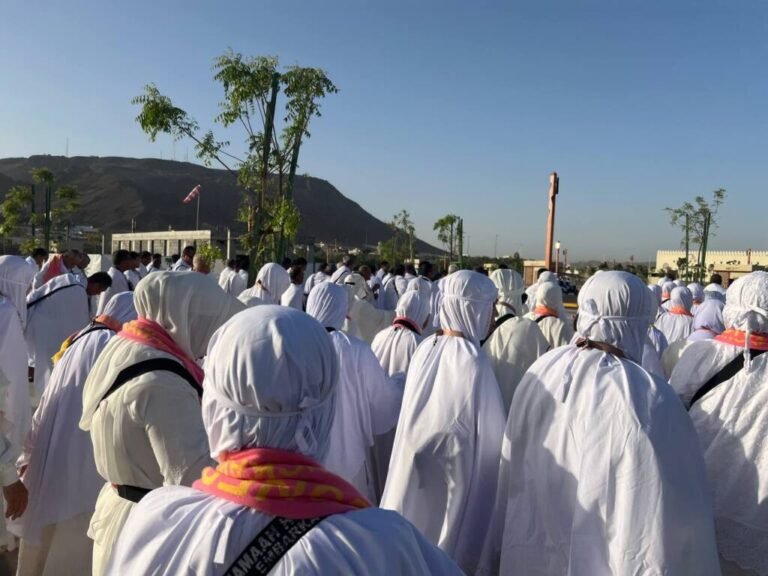 SELURUH JEMAAH CALON HAJI INDONESIA TELAH TINGGALKAN MADINAH MENUJU MEKKAH