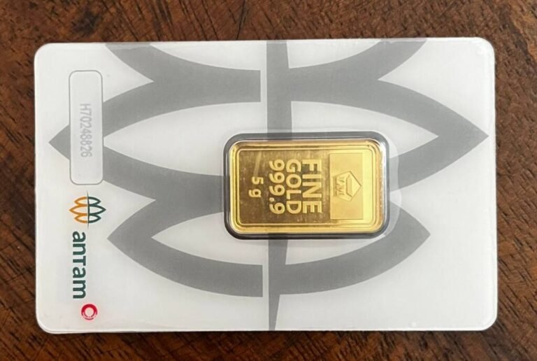 EMAS ANTAM HARI INI RPRp2.750.000 PER GRAM