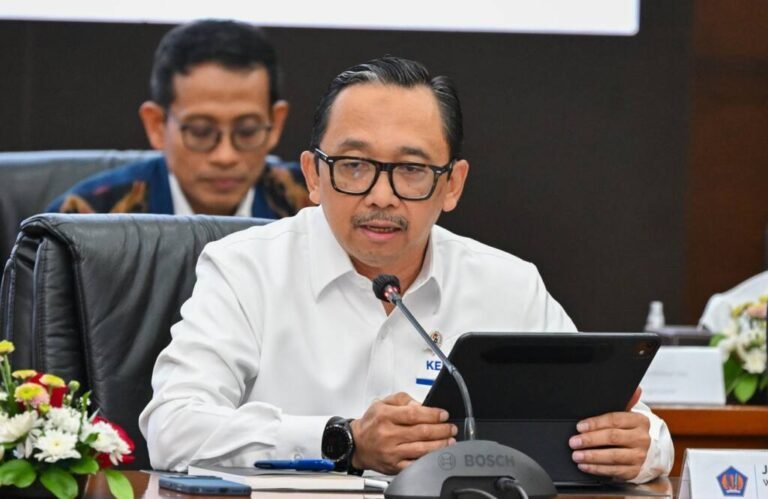 WAMENKEU OPTIMISTIS PERTUMBUHAN EKONOMI TETAP TERJAGA