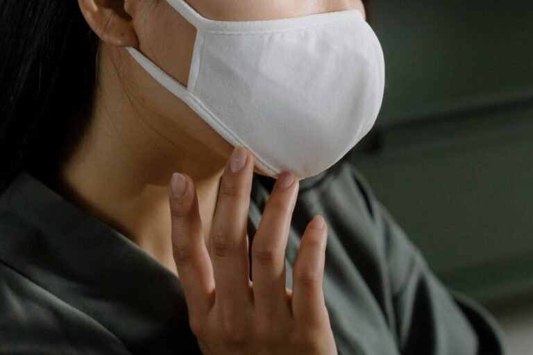 TIPS JAGA DAYA TAHAN TUBUH DI KONDISI UDARA KERING DAN BERASAP