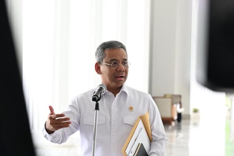PEMERINTAH AKAN TERUS KEJAR ASET OBLIGOR DAN DEBITUR BLBI