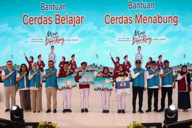 PROGRAM BNI SAHABAT SEKOLAH RAKYAT HADIRKAN EDUKASI DAN INSPIRASI BAGI SISWA DI SULSEL