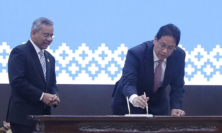 SUAHASIL NAZARA, MENKEU KETIGA ERA KABINET PRABOWO, SIAP LANJUTKAN KOORDINASI DENGAN KSSK