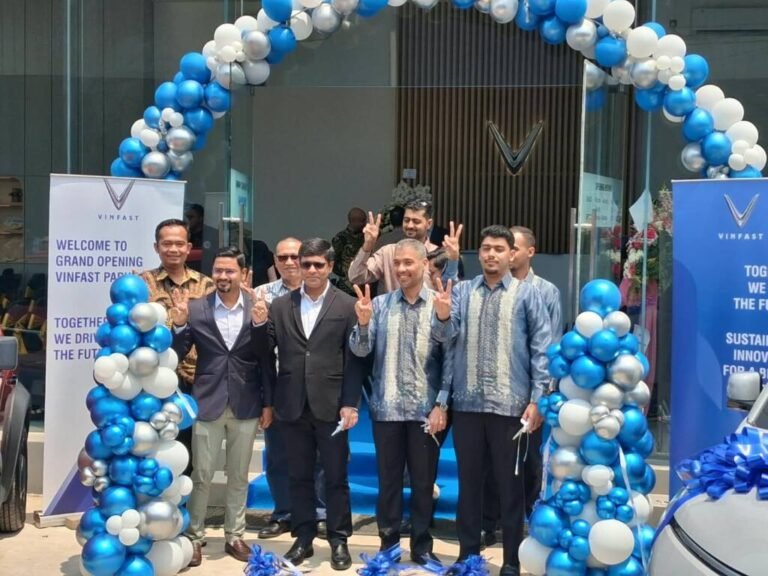 HADIRKAN SHOWROOM PARUNG, VINFAST TERUS PERLUAS EKOSISTEM MOBIL LISTRIK