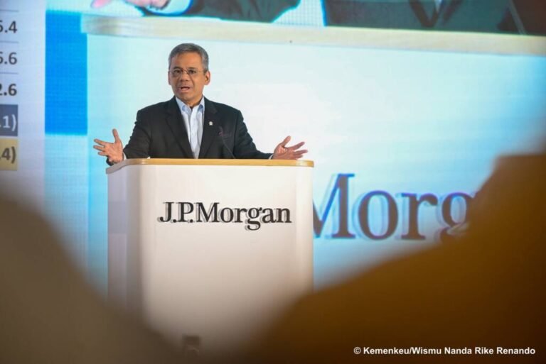 PEMERINAH TERUS PERKUAT IKLIM INVESTASI UNTUK DORONG PERTUMBUHAN EKONOMI